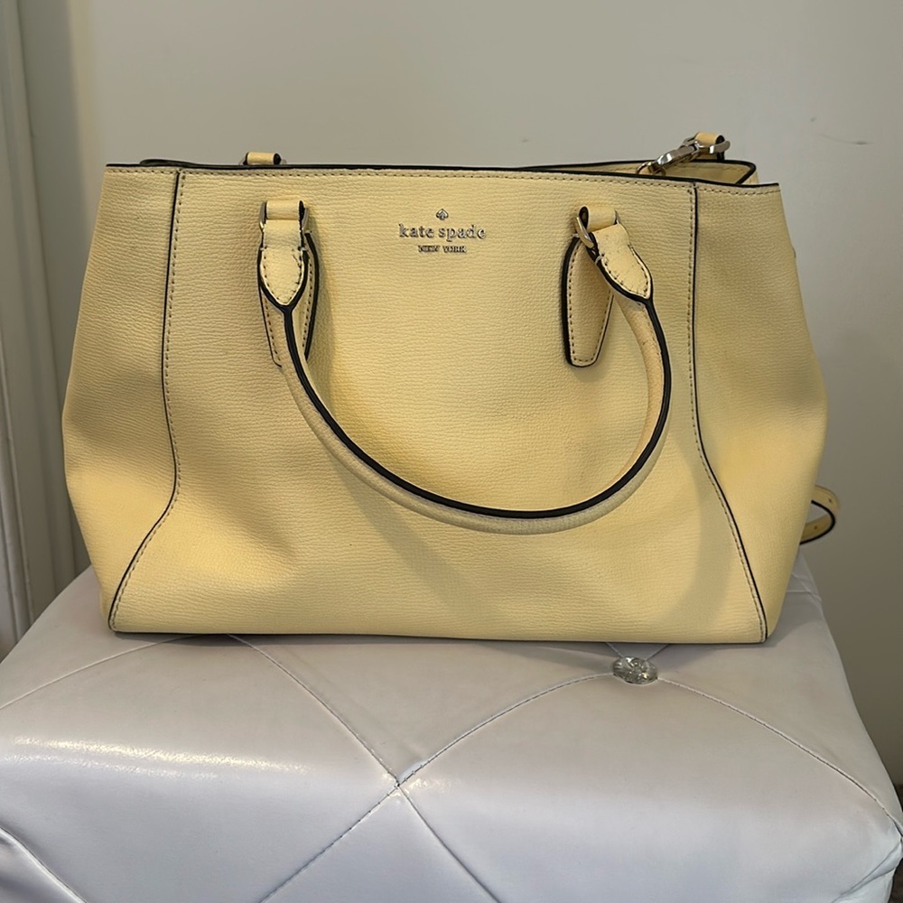 Kate Spade bag medium size slightly used
